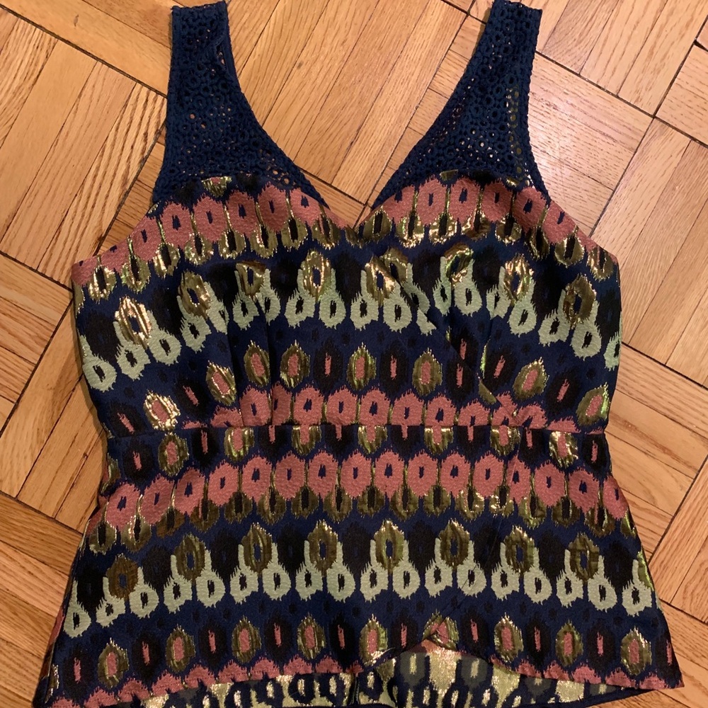 NWT gorgeous metallic brocade Anthropologie top
